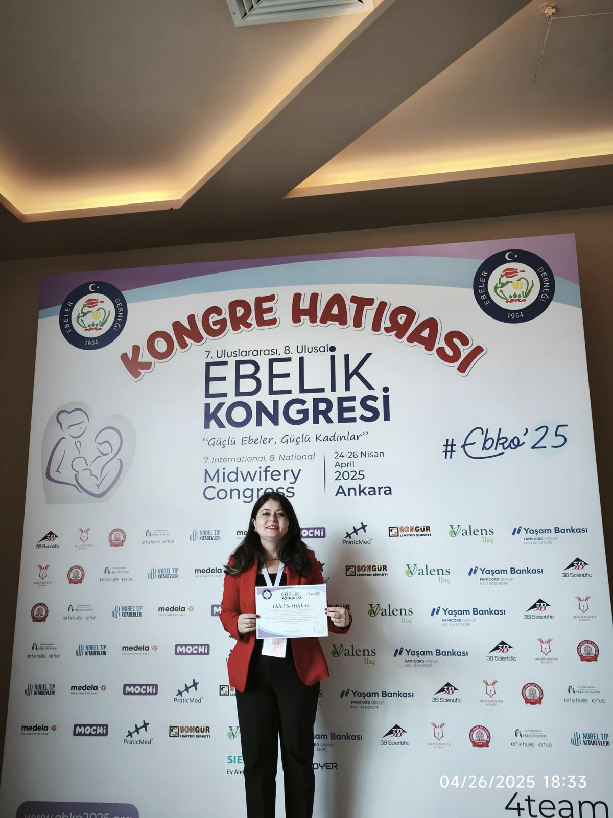 Öğr.Gör.Dr.Emine AKSÜT AKÇAY Hocamız En iyi Randomize Kontrollü Çalışma Ödülünü Kazanmıştır.